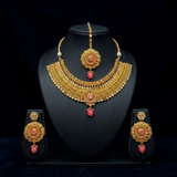 Aahana Floral Kundan Choker Set with Maang Tikka