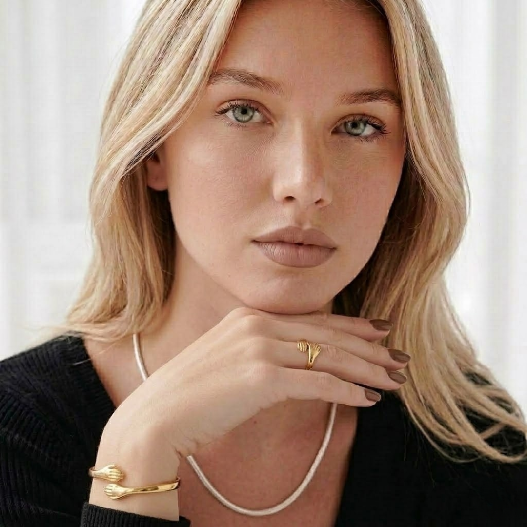 Eternal Hug Bangle & Ring Set