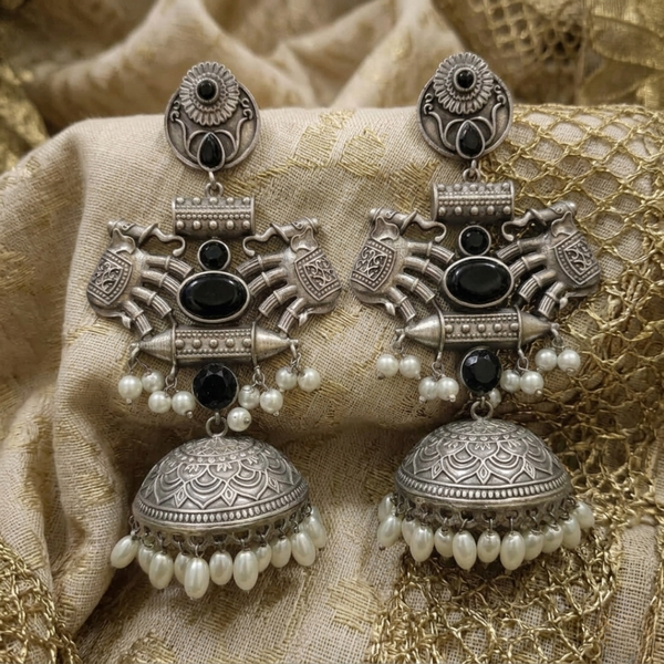 Vintage Noir Elephant Jhumkas