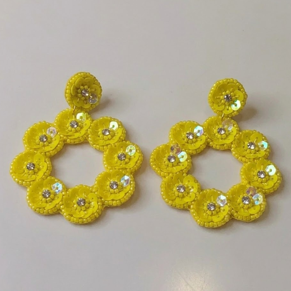Zinnia Bloom Beaded Floral Hoops