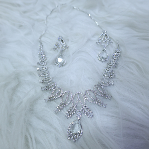 Celeste Royale Diamond Drop Necklace Set -JN116