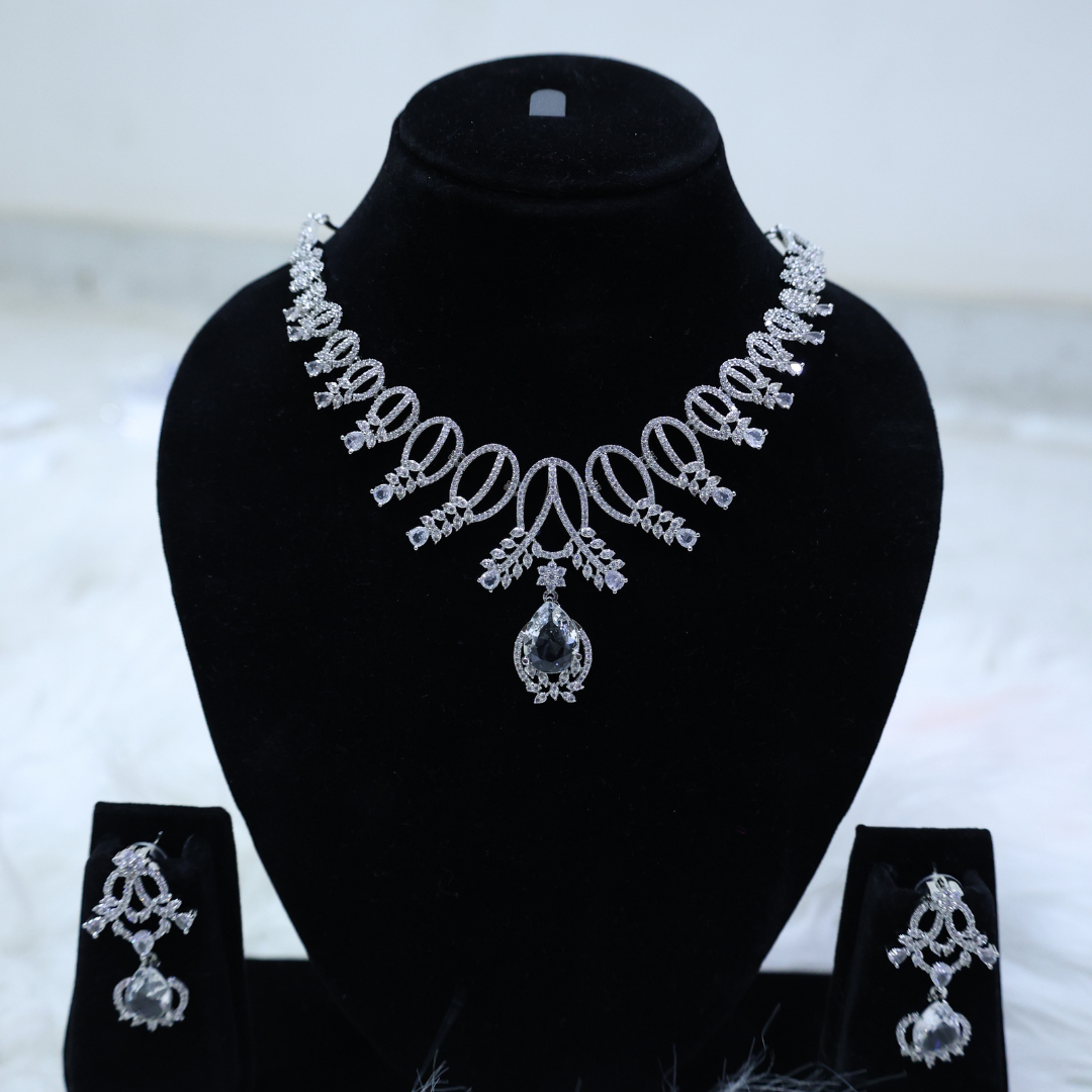 Celeste Royale Diamond Drop Necklace Set -JN116