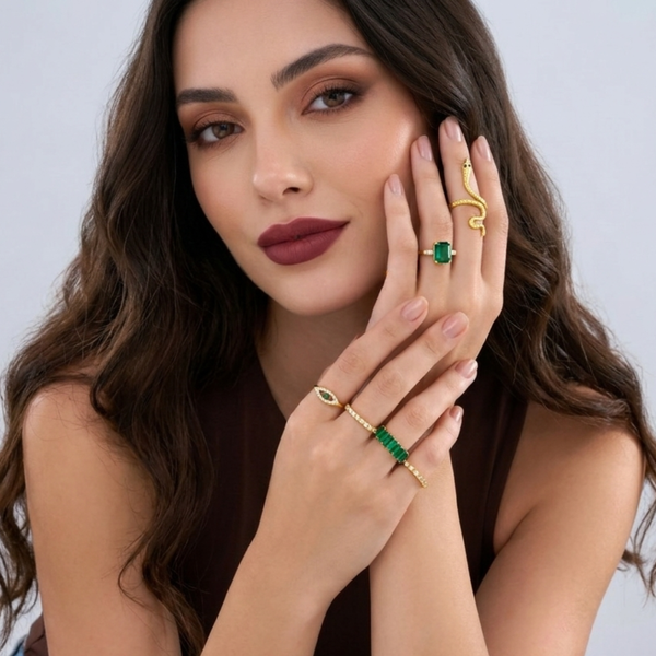 Serpent Charm & Emerald Ring Stack - JR101