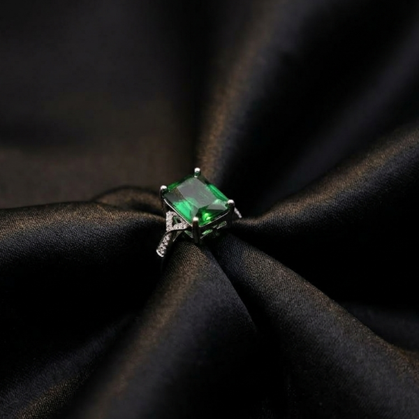 Emerald Elegance Statement Ring