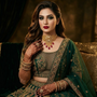 Model wearing Jwanas Heritage Gold Filigree Choker with matching jewellery