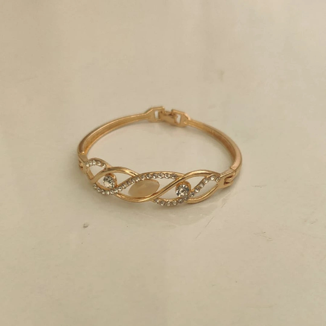 Jwanas Infinity Wave Crystal Bangle Bracelet close-up