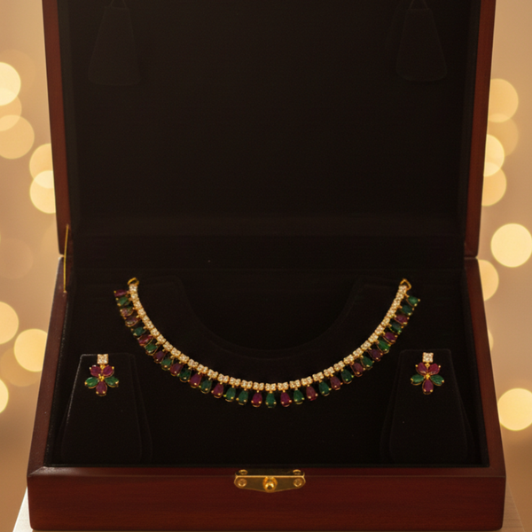 Jwanas Royal Dual-Tone Set displayed in jewellery box packaging