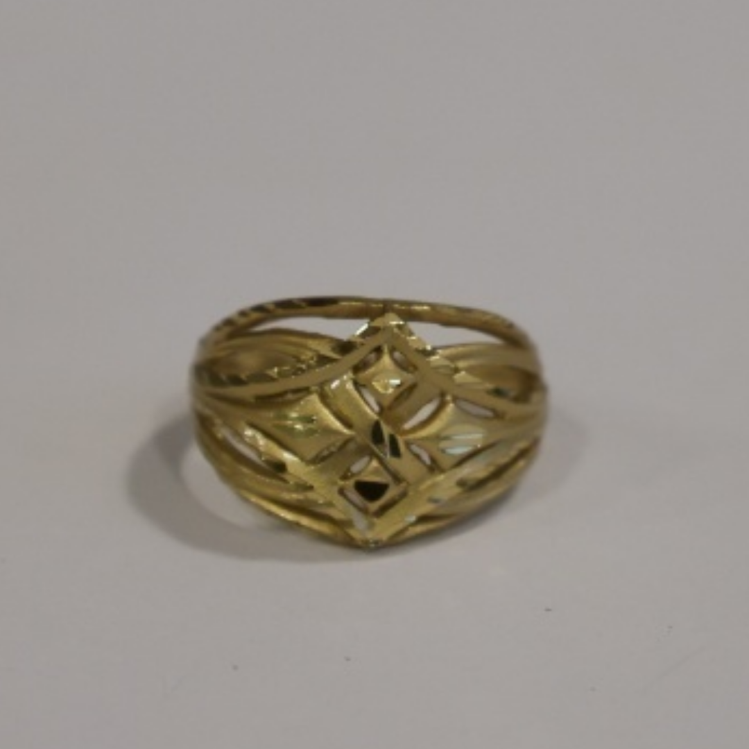 Jwanas Solara Filigree Ring close-up on grey background